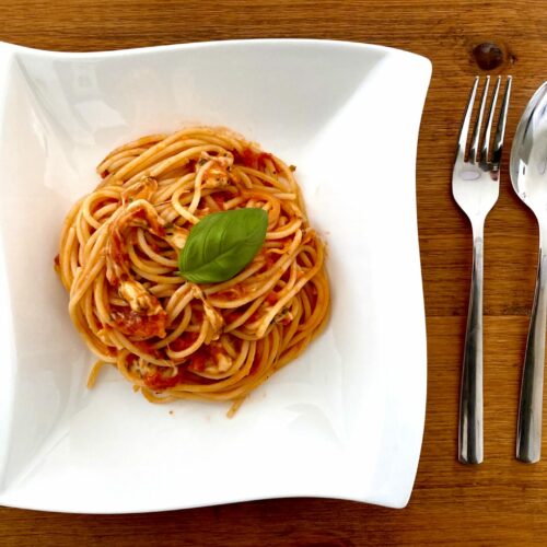 spaghetti_mit_tomaten_mozzarella